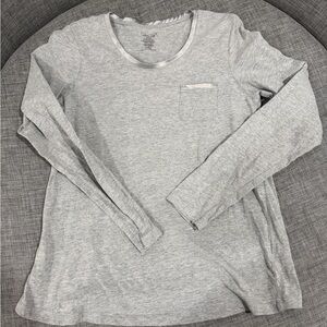 Rene Rofe Gray Long Sleeve Pajama Top